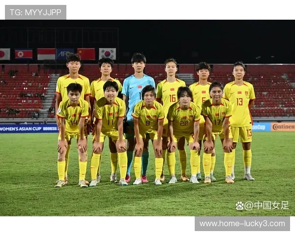 女足联赛激烈对抗引发大规模冲突 球员教练场内外激烈争执引发广泛关注 女足联赛激烈对抗引发大规模冲突 球员教练场内外激烈争执引发广泛关注